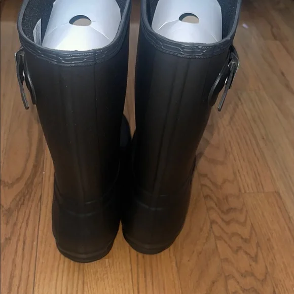 Hunter original short boot black 8 fits like 8.5 - Picture 3 of 7